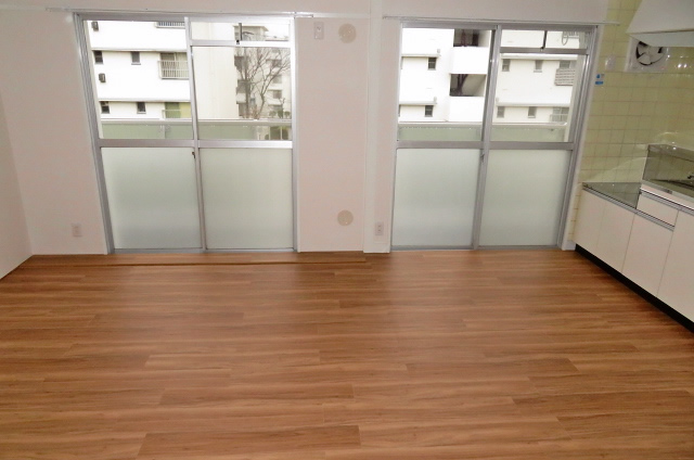 美室団地外観写真